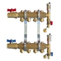 Rozdzielacz mosiężny do grzejników, na 9 sekcji, z zaworami odcinającymi i zasilającymi, odpowietrznikami automatycznymi i zaworami spustowymi STANDARD-3