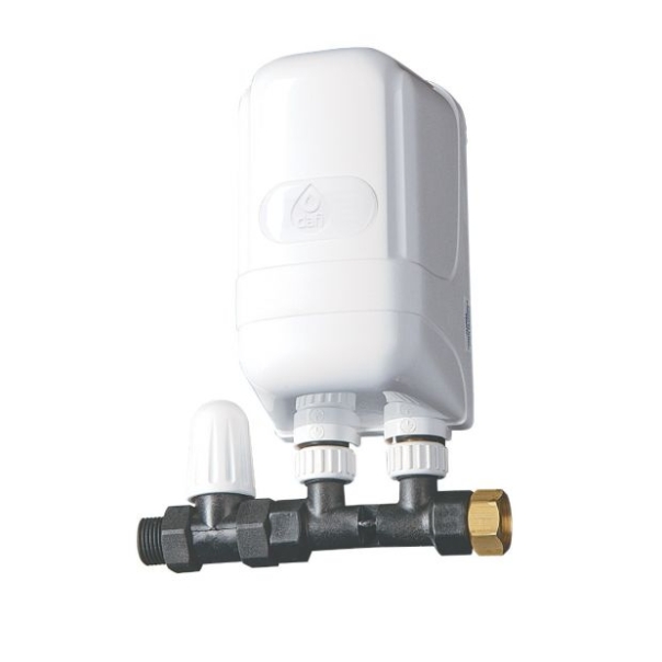 Elektryczny przepływowy ogrzewacz wody DAFI 4,5 kW z przyłączem i zaworem odcinającym